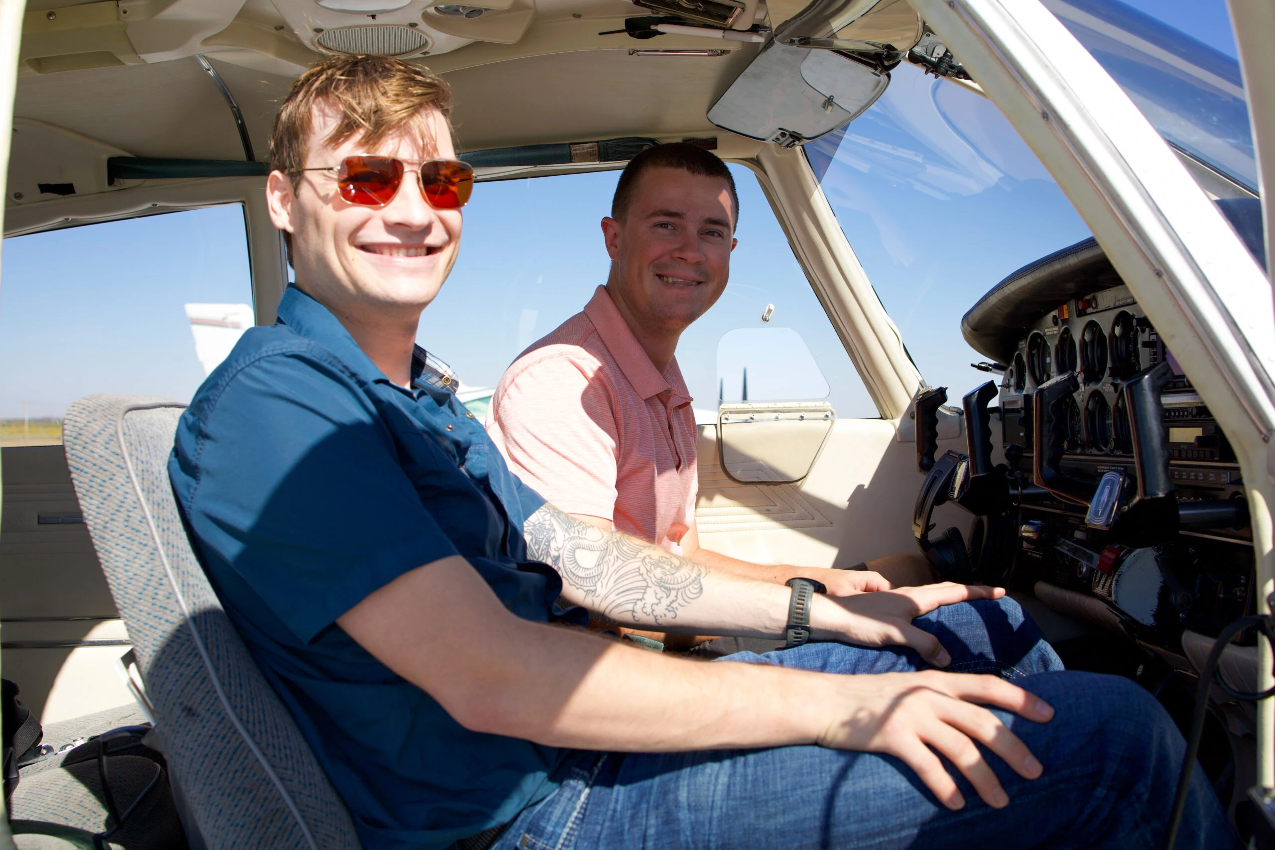 Student pilot and instructor in a Cessna at Alto Flight Academy